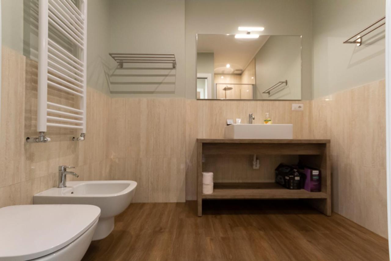 Via Torino Apartment 2 Μιλάνο Εξωτερικό φωτογραφία